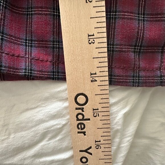 American Eagle Outfitters Hi-Rise Mini Skirt Plaid Maroon Black SZ 00 Preppy - Picture 11 of 11